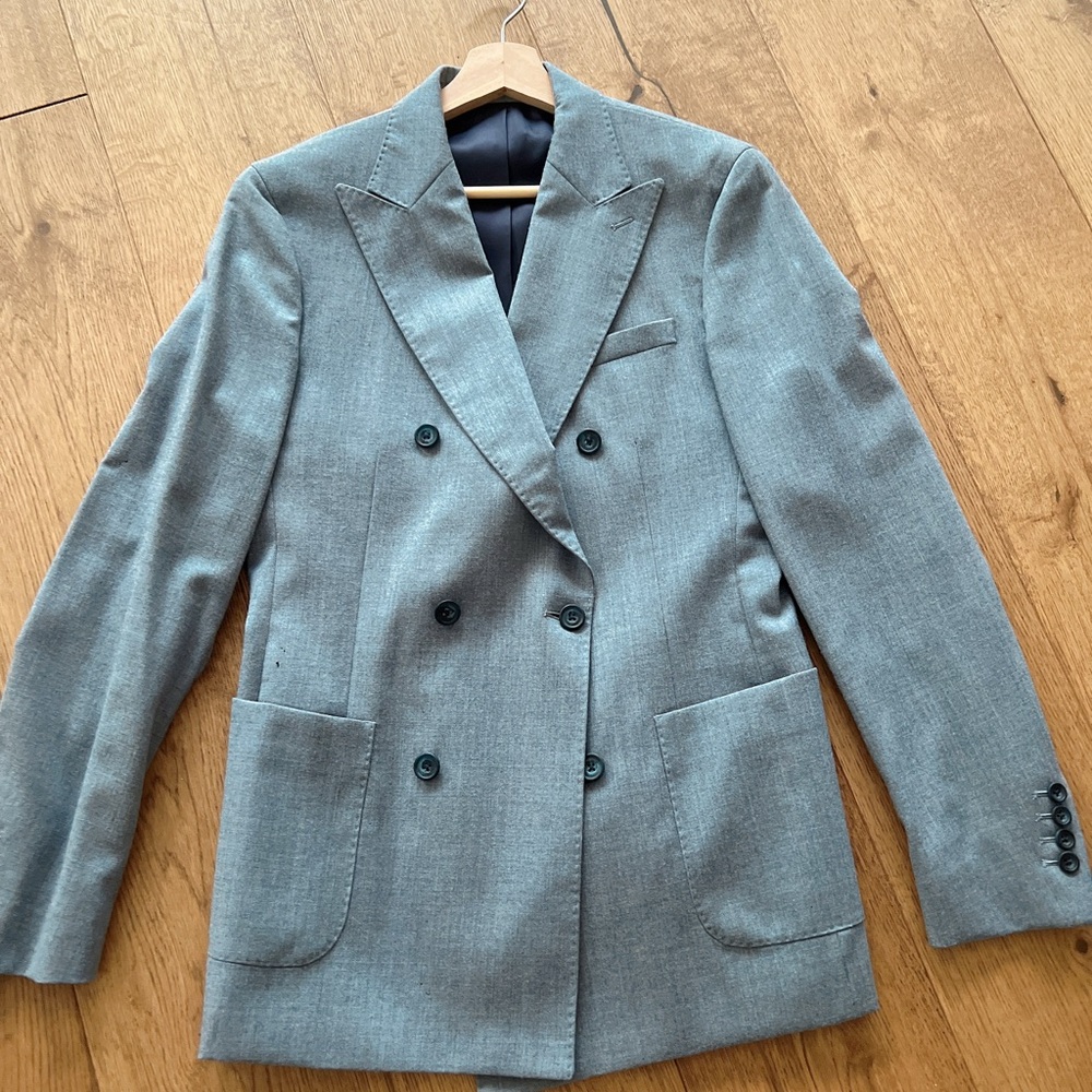 Reiss Light Gray Blazer with Dark Lining